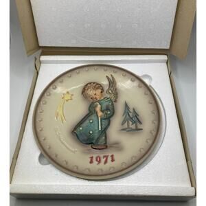 1971 M.J. Hummel Annual Plate HUM 264 Goebel W. Germany w/ Original Box